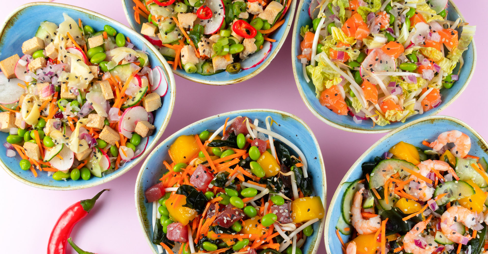 Fishbowl Poke Bowl mit frischen Zutaten