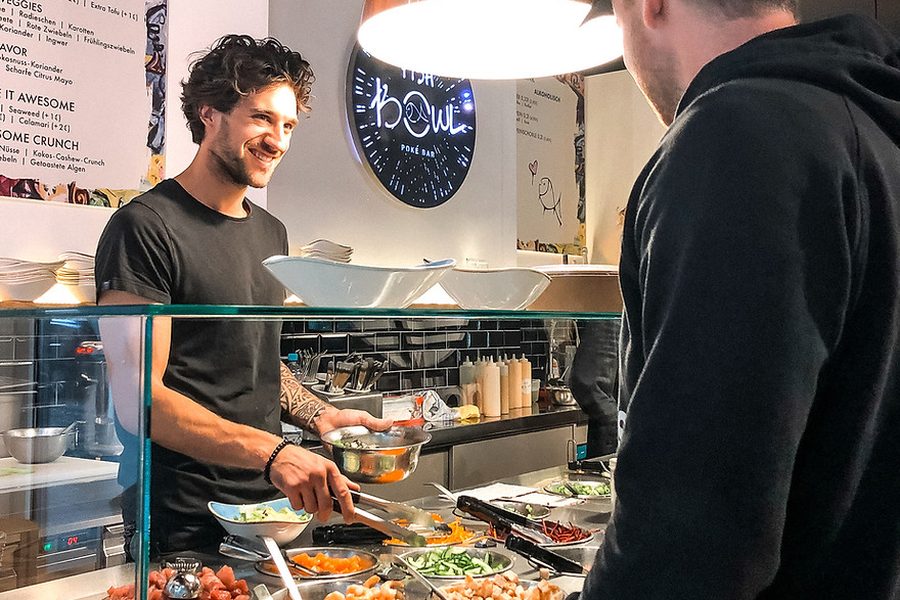 Theke im FISHBOWL Poke Gärtnerplatzviertel